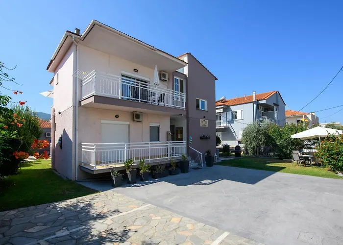 Casa de hóspedes Finikes Thásos